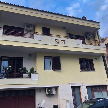 Mansarda Mentana Due Apartment Vittoria Exterior foto